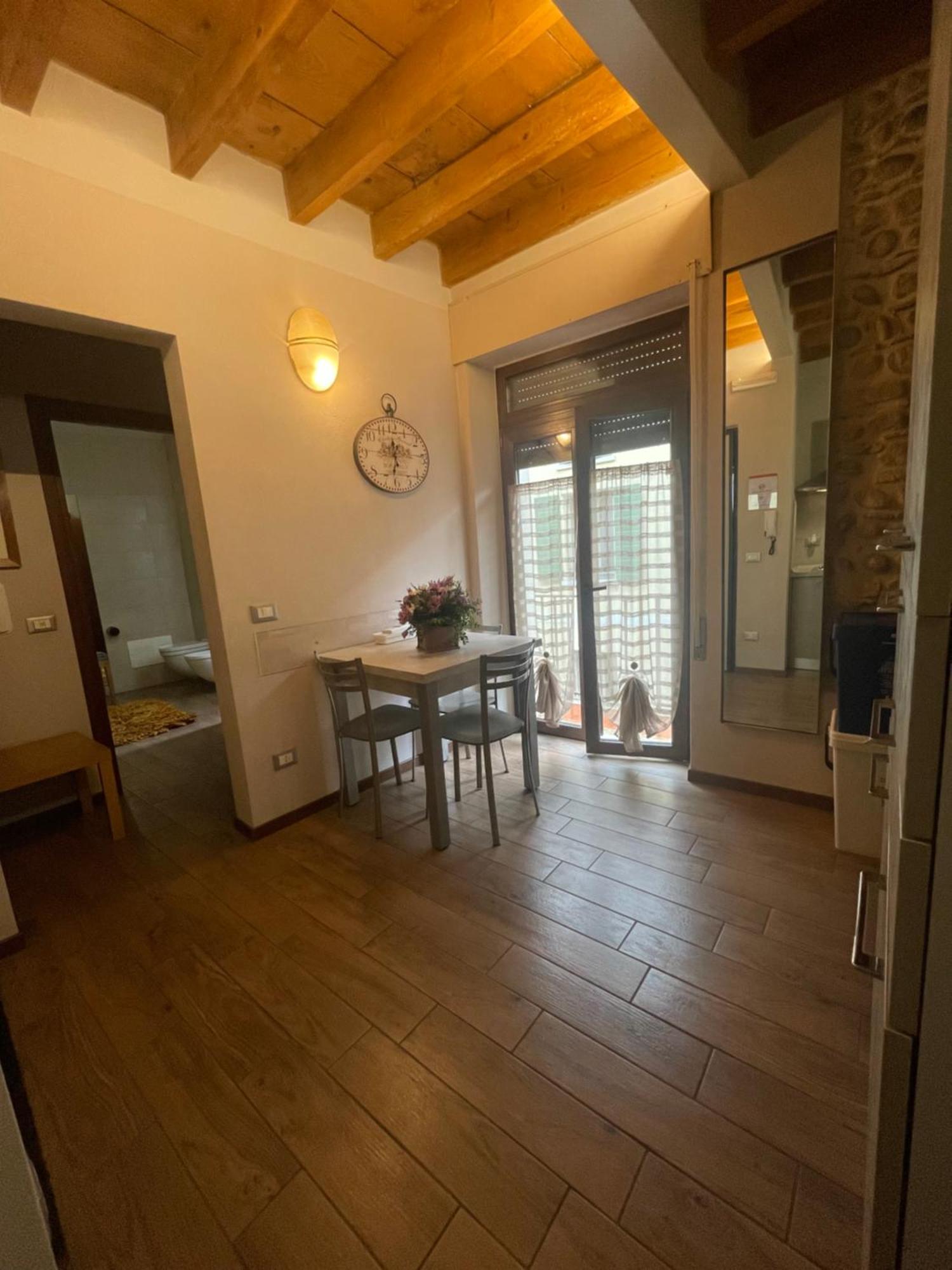 La Casa Di Enea Goito (Lombardy)