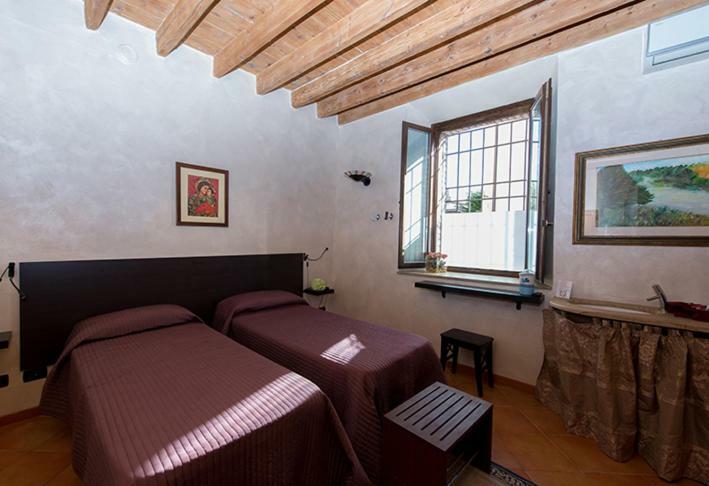 La Casa Di Enea Bed & Breakfast *